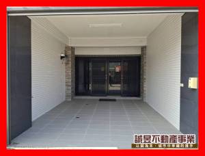 誠昱/七股全新未住裝潢車墅2