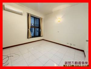 誠昱/專-安平區圖書館旁.